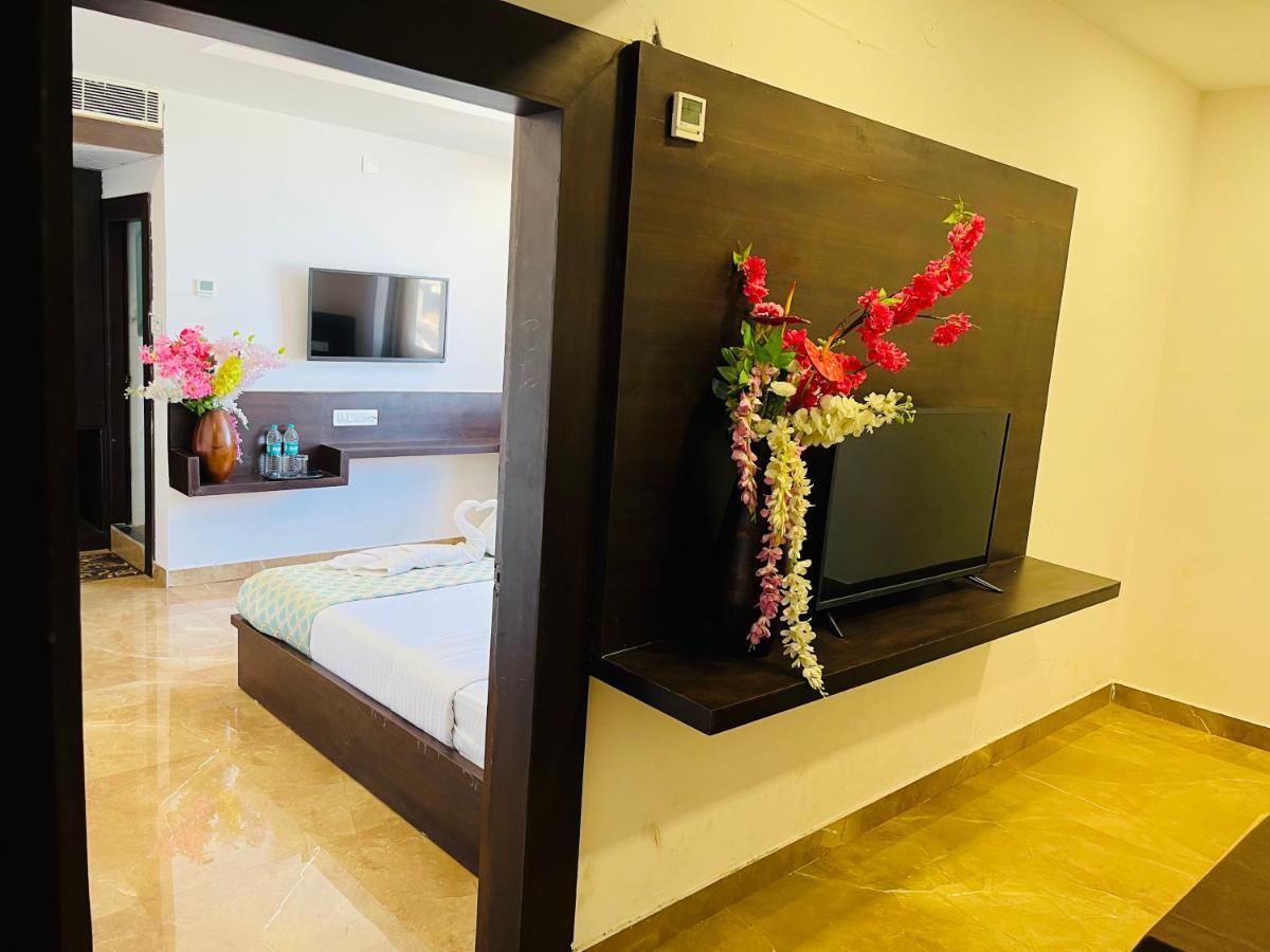 Hotel Elite By Signature Group Hyderabad Bagian luar foto